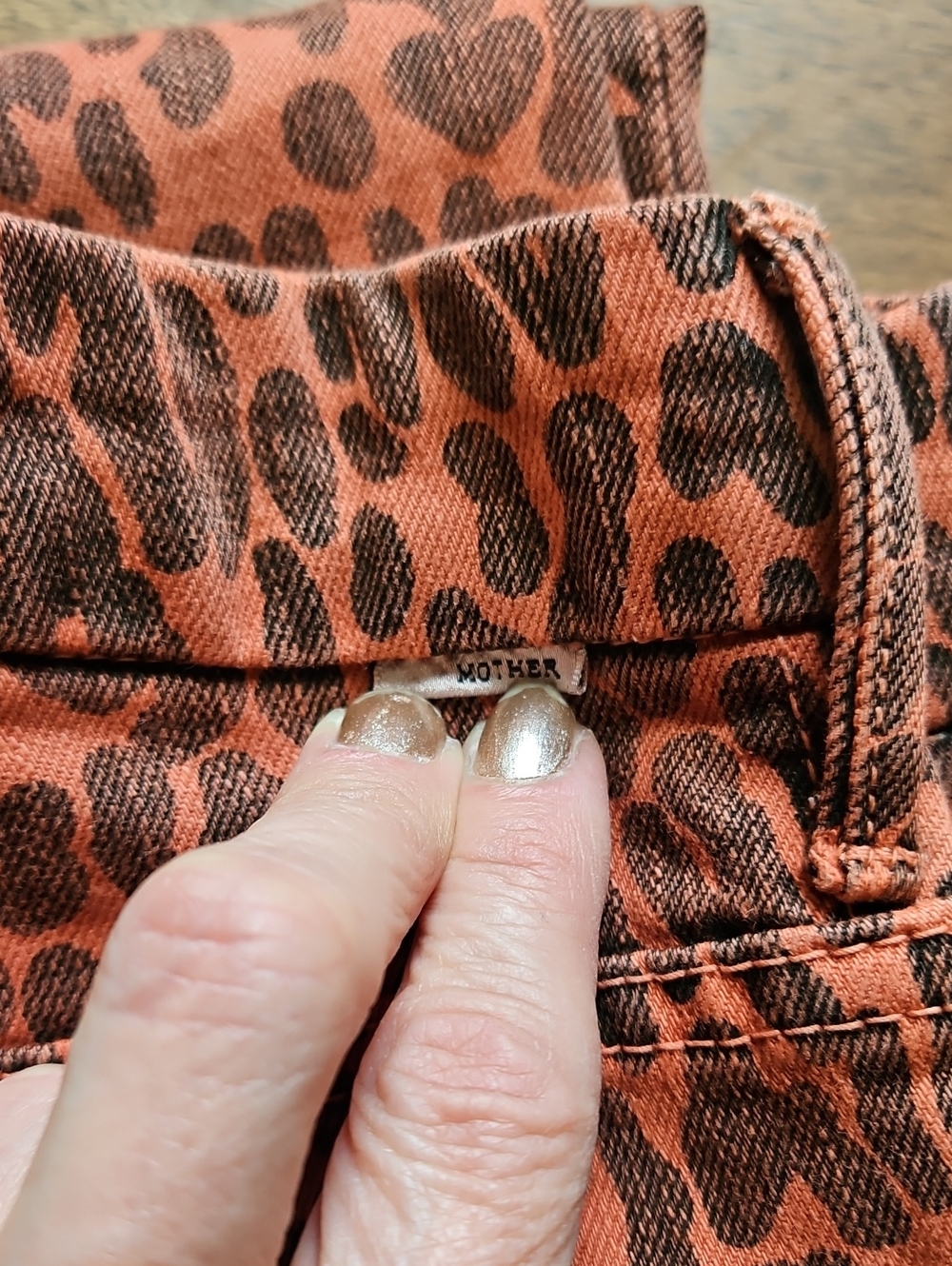 🧡🖤🧡MOTHER Coral Leopard-Print Skinny Jeans - Picture 8 of 17